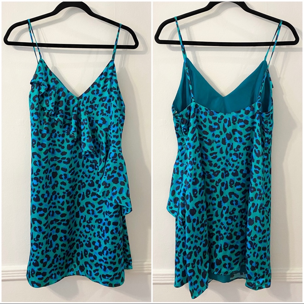 LPA Dress 252 Jade Leo Size Medium - Picture 2 of 6